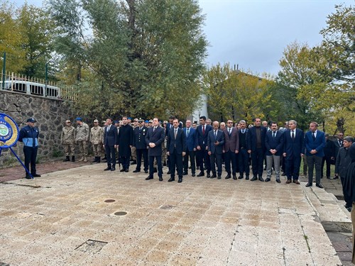 ULU ÖNDER MUSTAFA KEMAL ATATÜRK’Ü SAYGI VE MİNNETLE ANIYORUZ